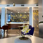 Atrium Deluxe 4* غوليم