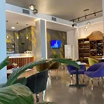 Atrium Deluxe منتجع