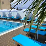 Atrium Deluxe 4* غوليم