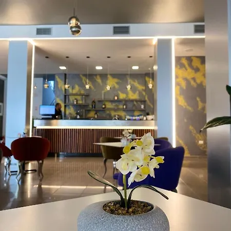 Atrium Deluxe 4* 格勒姆