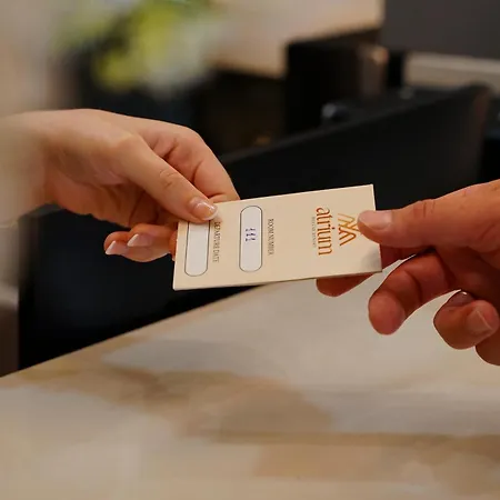 Atrium Deluxe Rezort Golem (Tirana)