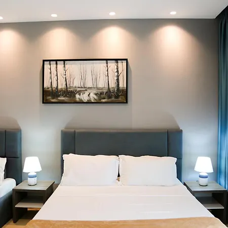Θέρετρο Atrium Deluxe Golem (Tirana)