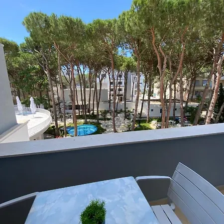 Atrium Deluxe 度假村