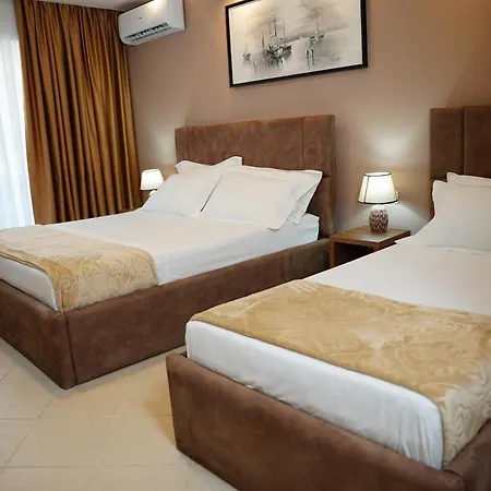 度假村 Atrium Deluxe 4*