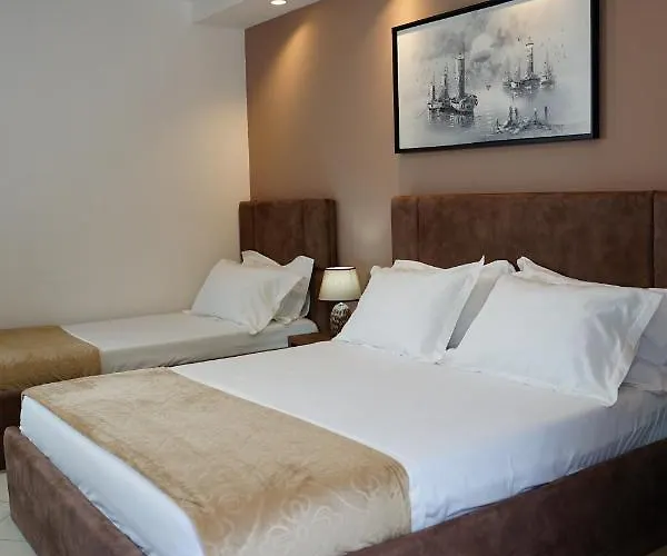 Atrium Deluxe Golem (Tirana)