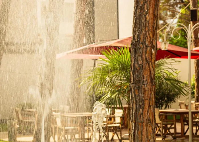 Θέρετρο Atrium Deluxe 4*