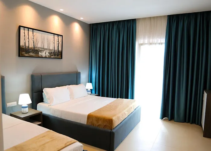 Atrium Deluxe 골렘